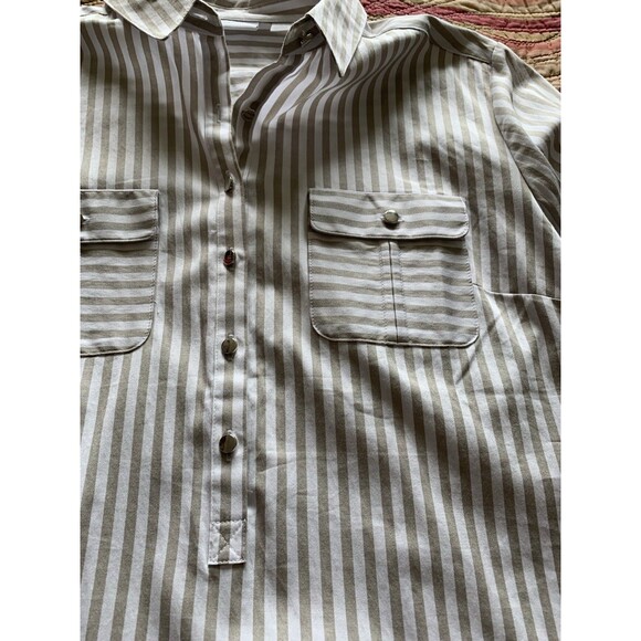 New York & Company, Long Sleeve Striped Button Up Shirt W/Pockets Large - Picture 5 of 8